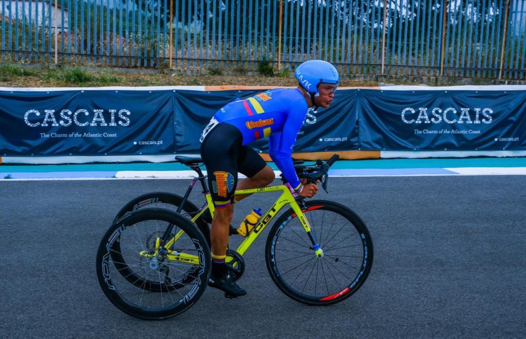 Juan-Jose-Betancourt-Plata-en-la-ruta-C1-del-Campeonato-Mundial-de-Paracycling-2021